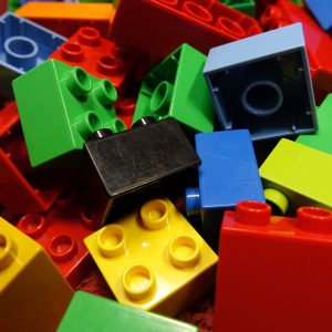 lego-blocks-2458575_1920